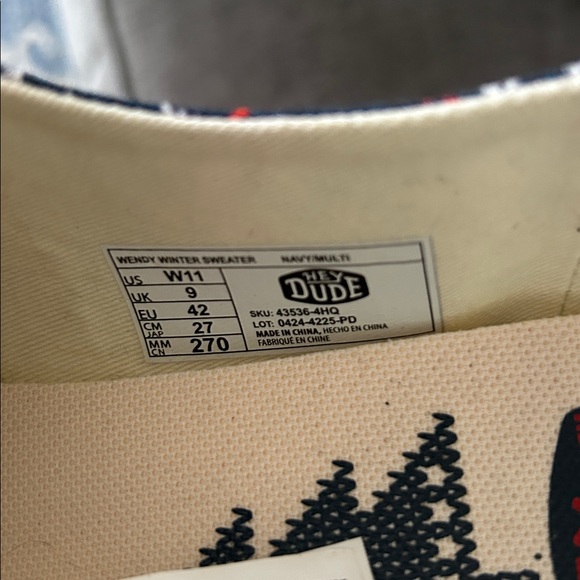 Hey Dude Wendy Winter sweater pattern shoes - Picture 7 of 7